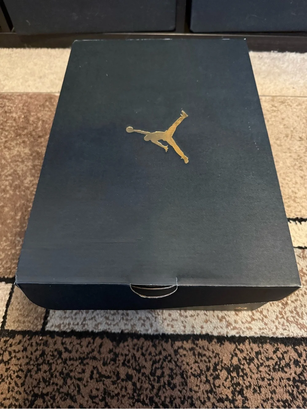 Air Jordan 6 Rings Black/White Men’s Sneakers (Men’s Size: 8.5)